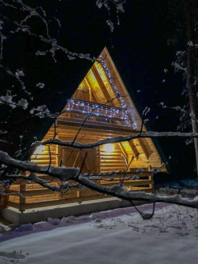 The Pine Forest Cottage 자블야크 외부 사진